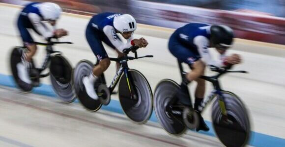 Track Cycling: The Thrilling World of Velodrome Racing Track Cycling